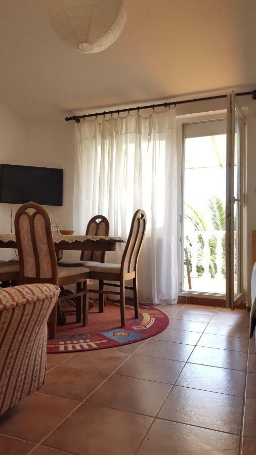 Apartment Viktor Sali Εξωτερικό φωτογραφία